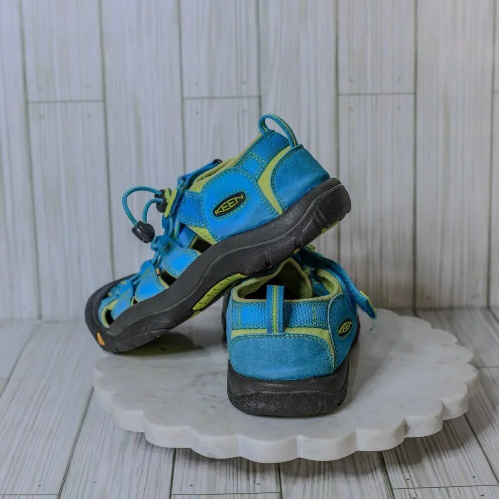 KEEN Newport H2 Water Shoes 5 Teal/green, Waterproof Non Marring adventure